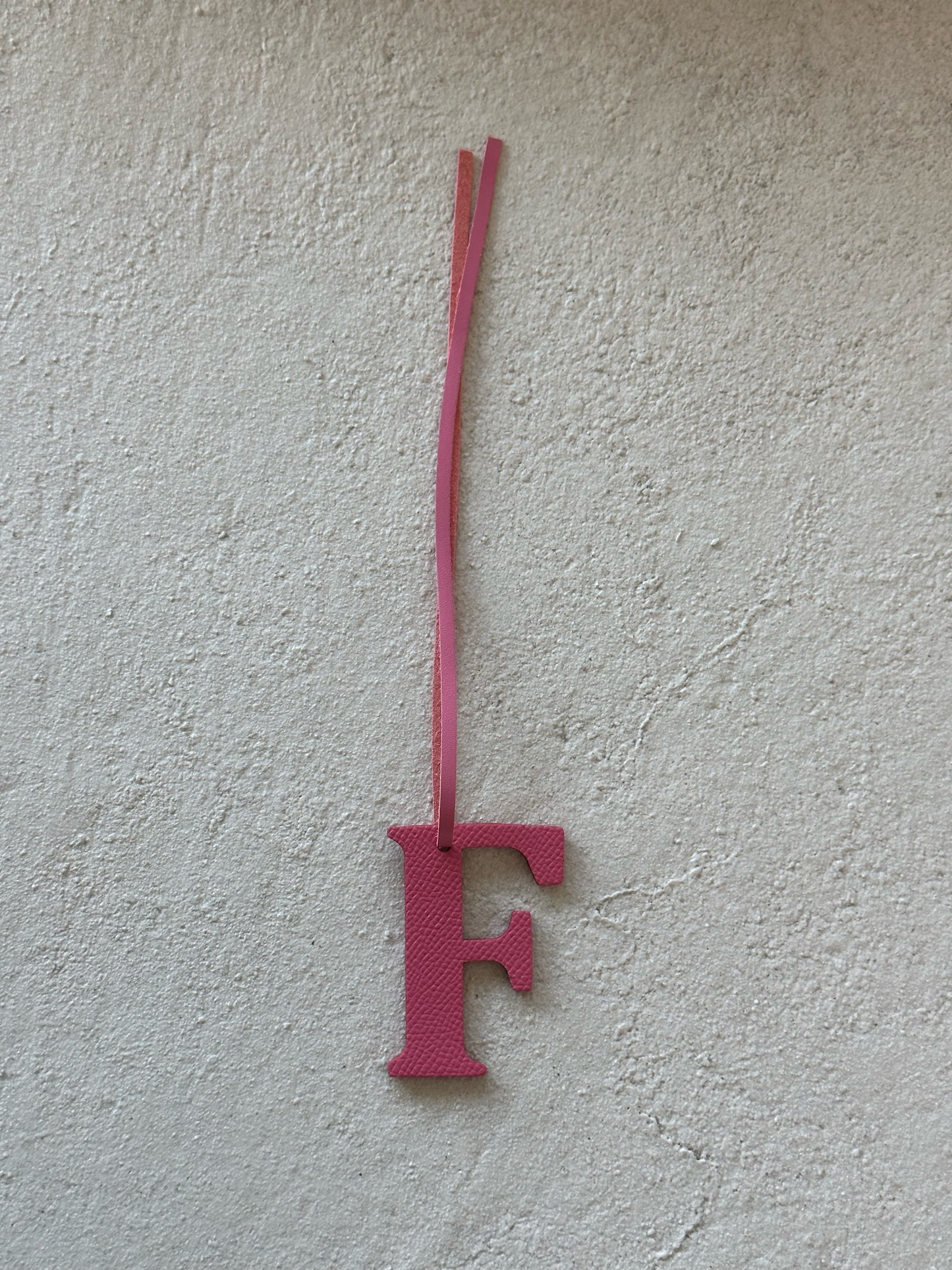 Letter F Pink