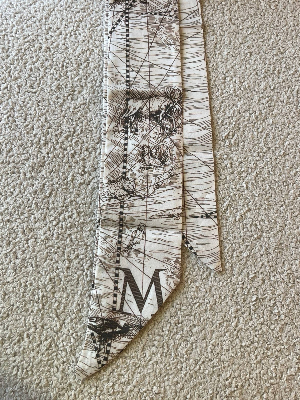 Scarf Letter M