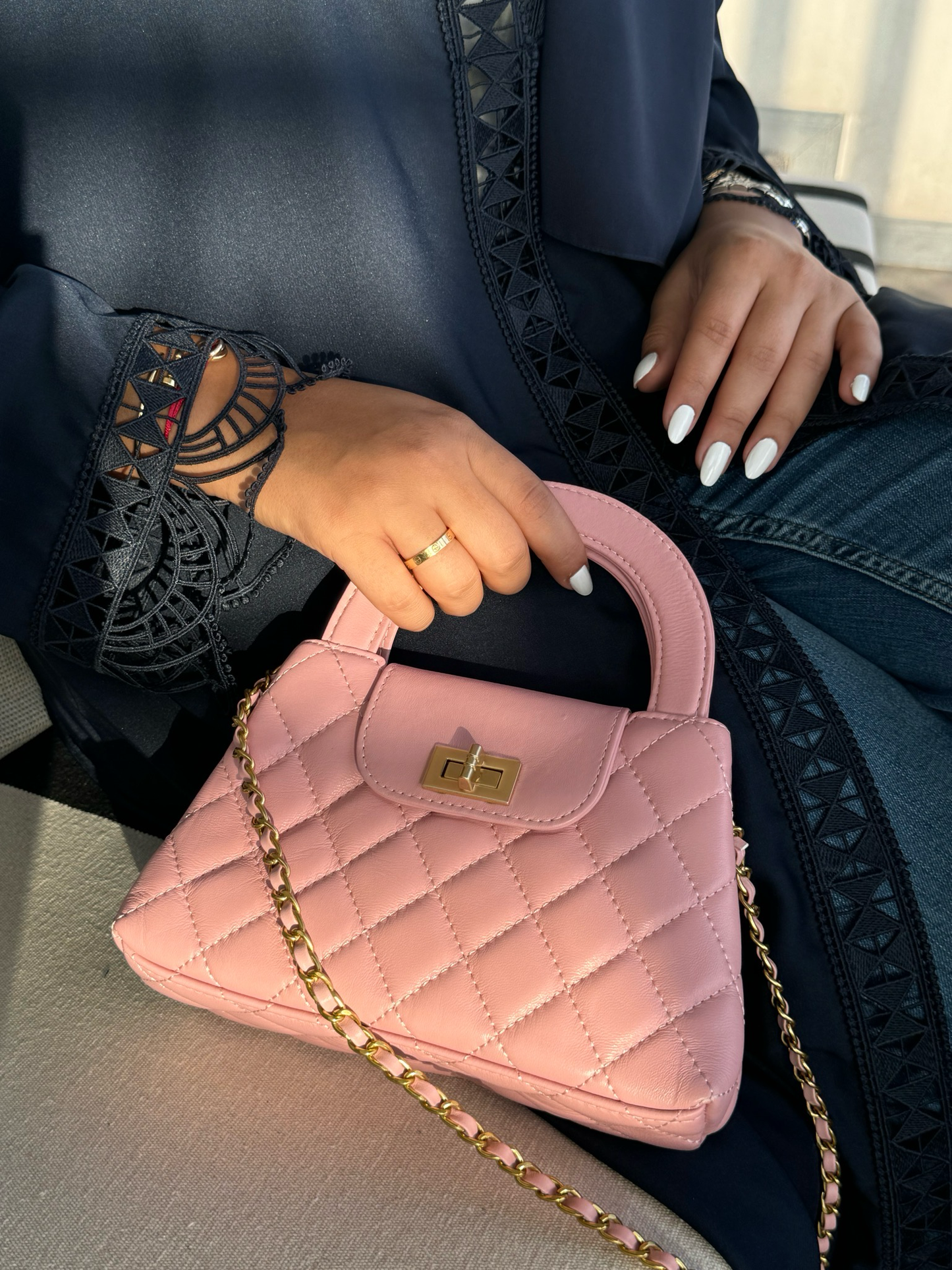C H Pink