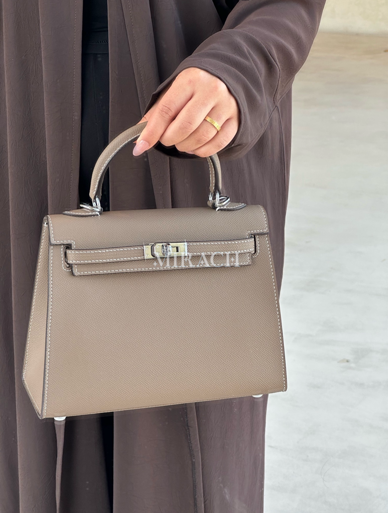 Kelly 25CM Taupe