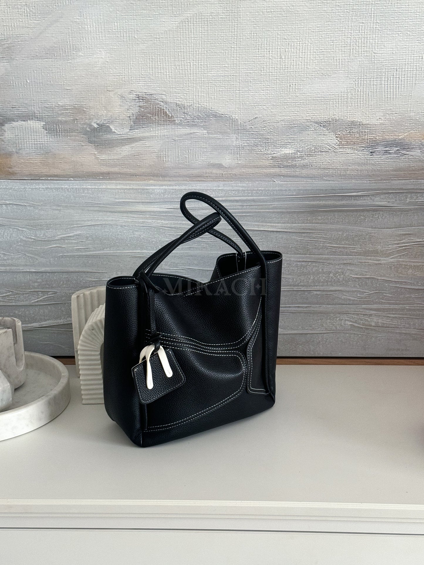 Loewe tote
