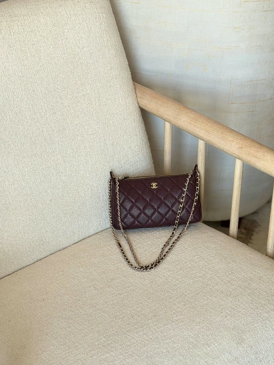 Chanel Caviar Quilted Purse With Chain
