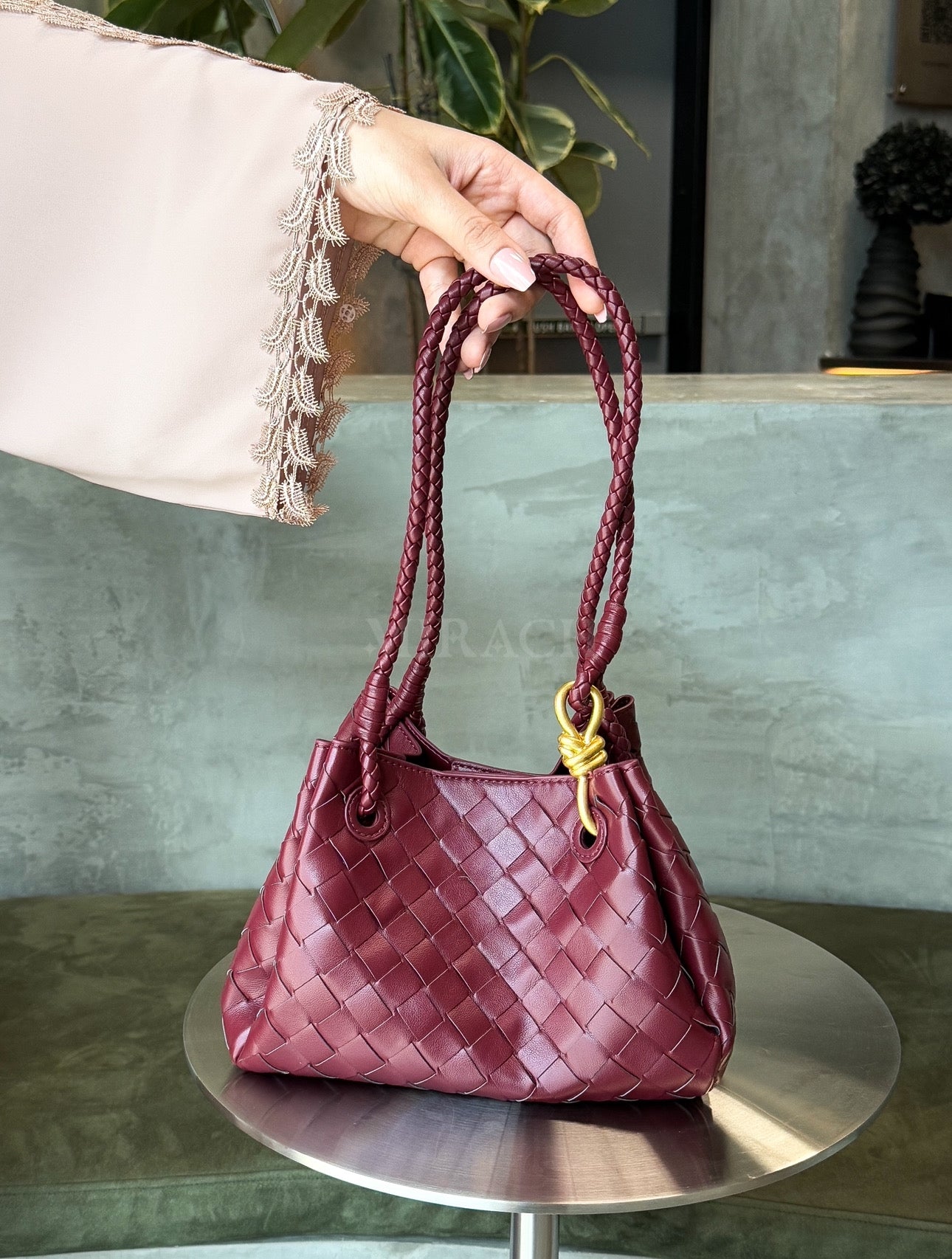 Parachute Maroon