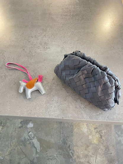 Horse Grey