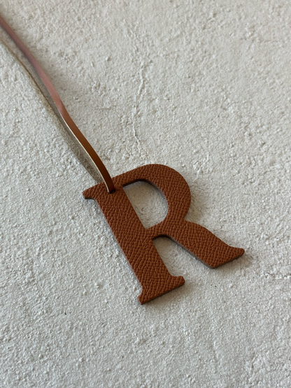 Letter R Brown