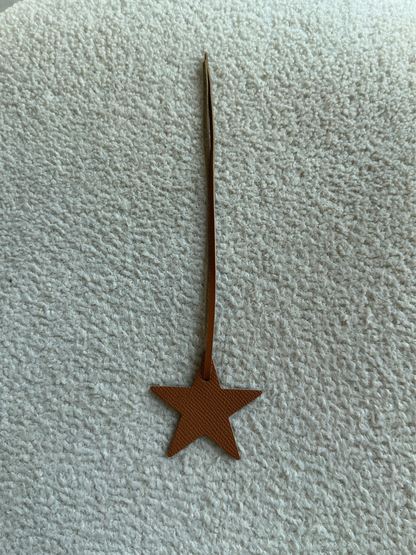 Charm Star brown