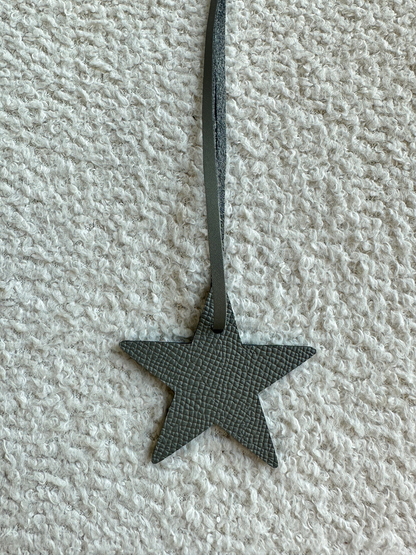 Charm Star Grey