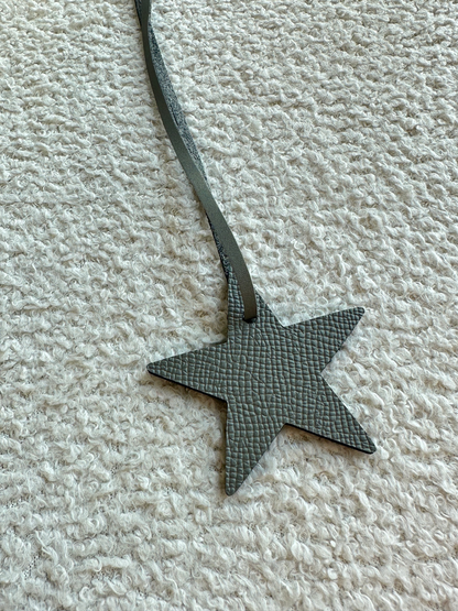 Charm Star Grey