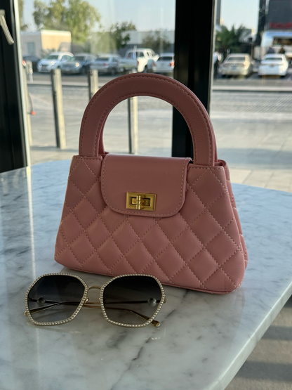 C H Pink
