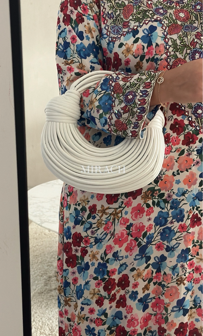 Knot White