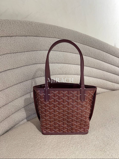 Goyard Red