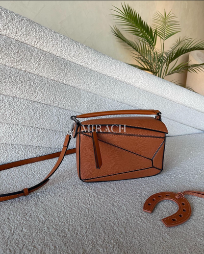 Loewe Brown
