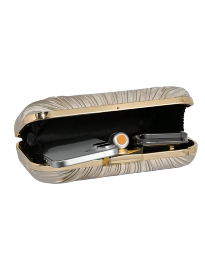 Celié square clutch cream