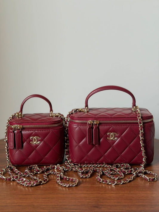 Chanel vanity with handle